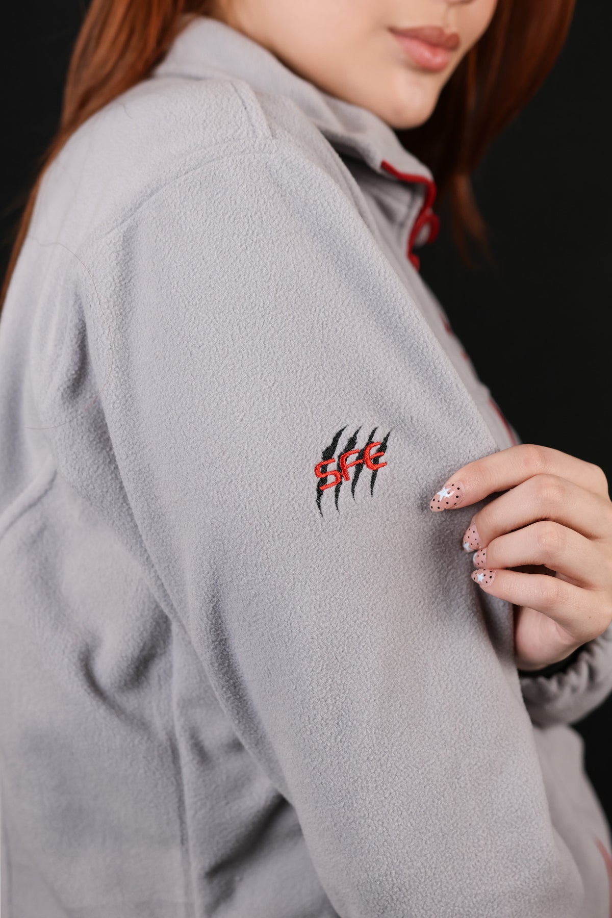 Chaqueta Polar Santa Fe – Escudo Clásico