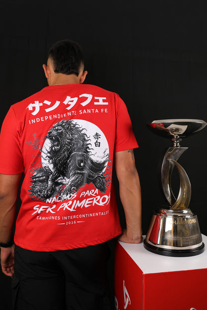 Camiseta + Pocillo Aleatorio Santa Fe | 10 Años Suruga Bank – Edición Conmemorativa