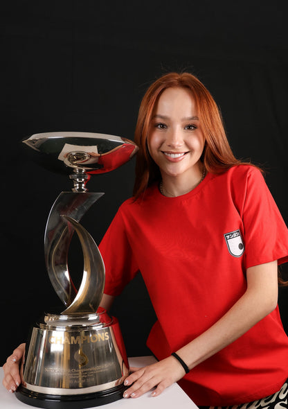 Camiseta + Pocillo Aleatorio Santa Fe | 10 Años Suruga Bank – Edición Conmemorativa