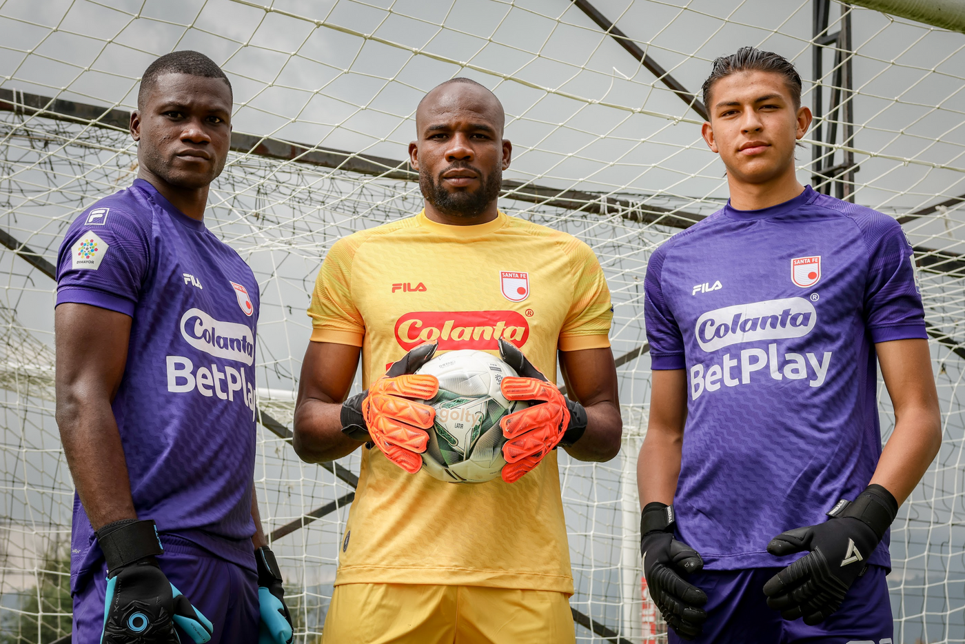 EQUIPACIÓN PORTERO